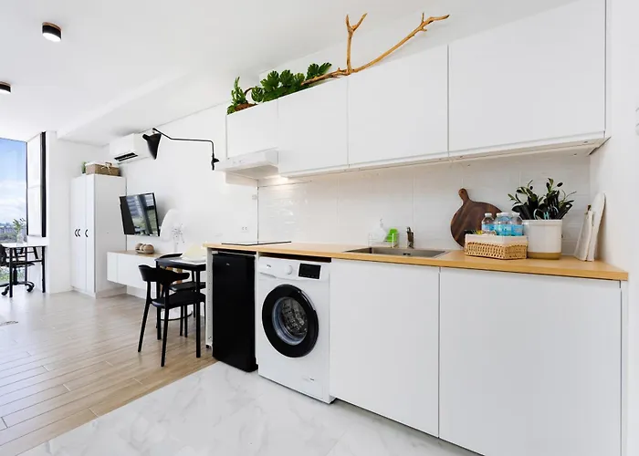 Aparthotel Island Greek 3*